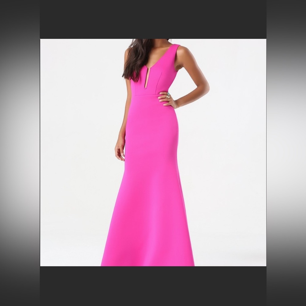 Hoy pink Bebe mermaid gown